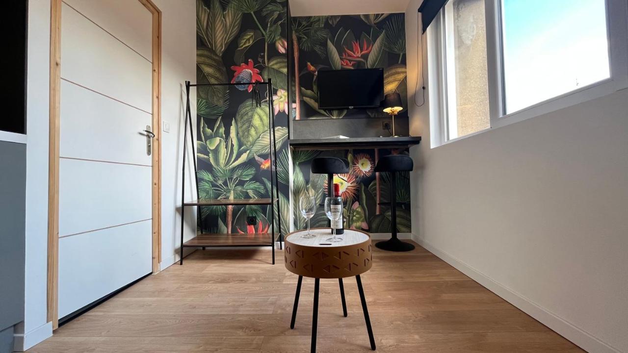Jungle Boogie Apartment กาเลส์ ภายนอก รูปภาพ