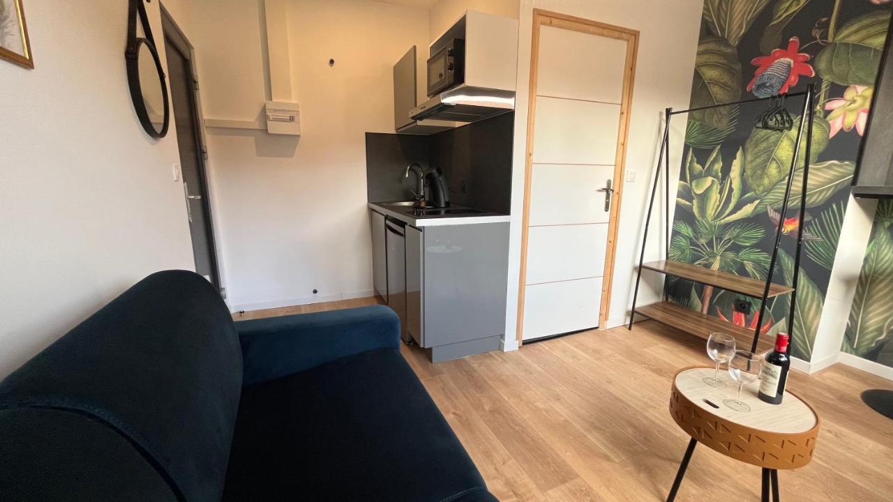 Jungle Boogie Apartment กาเลส์ ภายนอก รูปภาพ