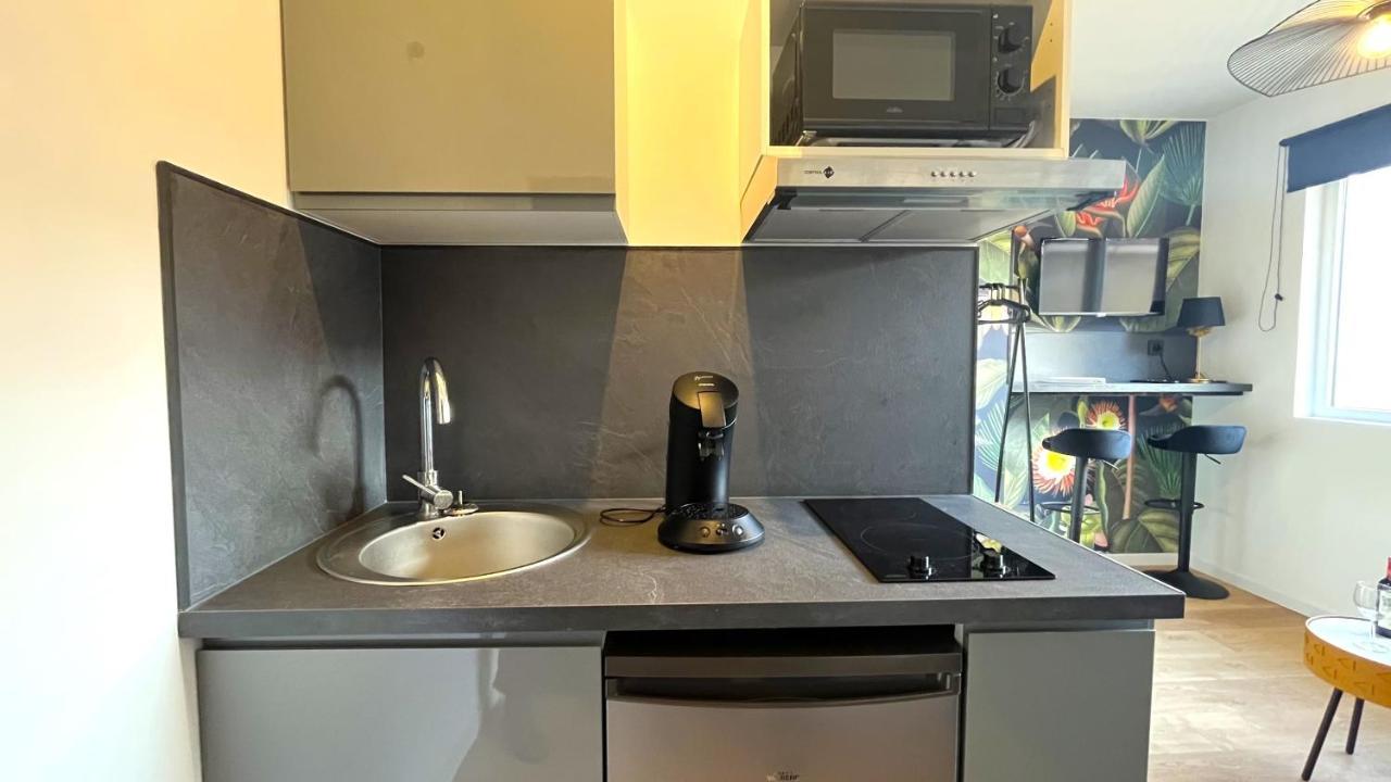 Jungle Boogie Apartment กาเลส์ ภายนอก รูปภาพ